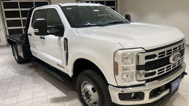2025 Ford F-350 Super Duty Lariat