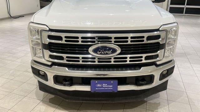 2025 Ford F-350 Super Duty Lariat
