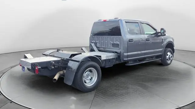 2022 Ford F-350 Super Duty Lariat