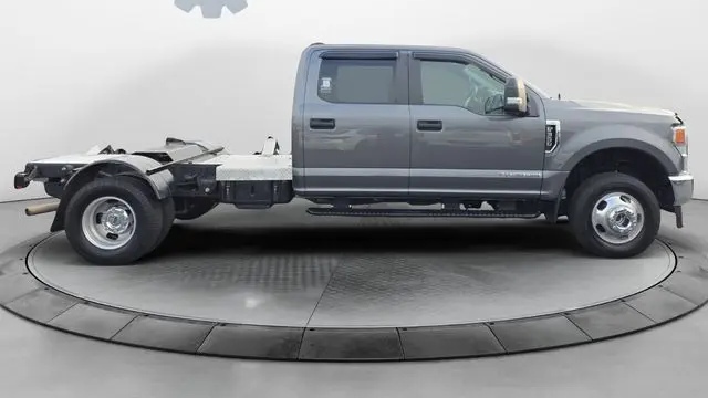 2022 Ford F-350 Super Duty Lariat