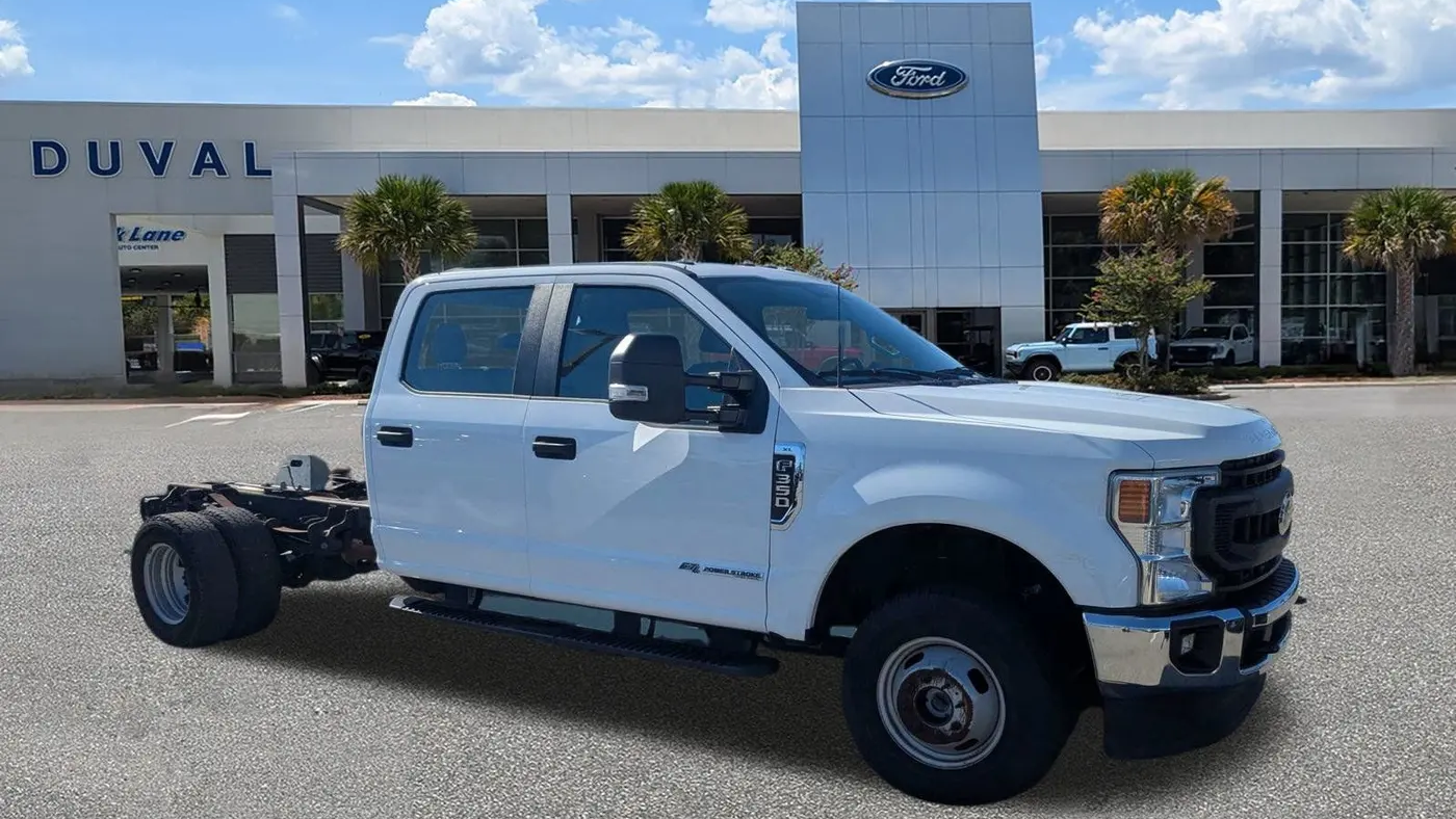 2022 Ford F-350 Super Duty Lariat
