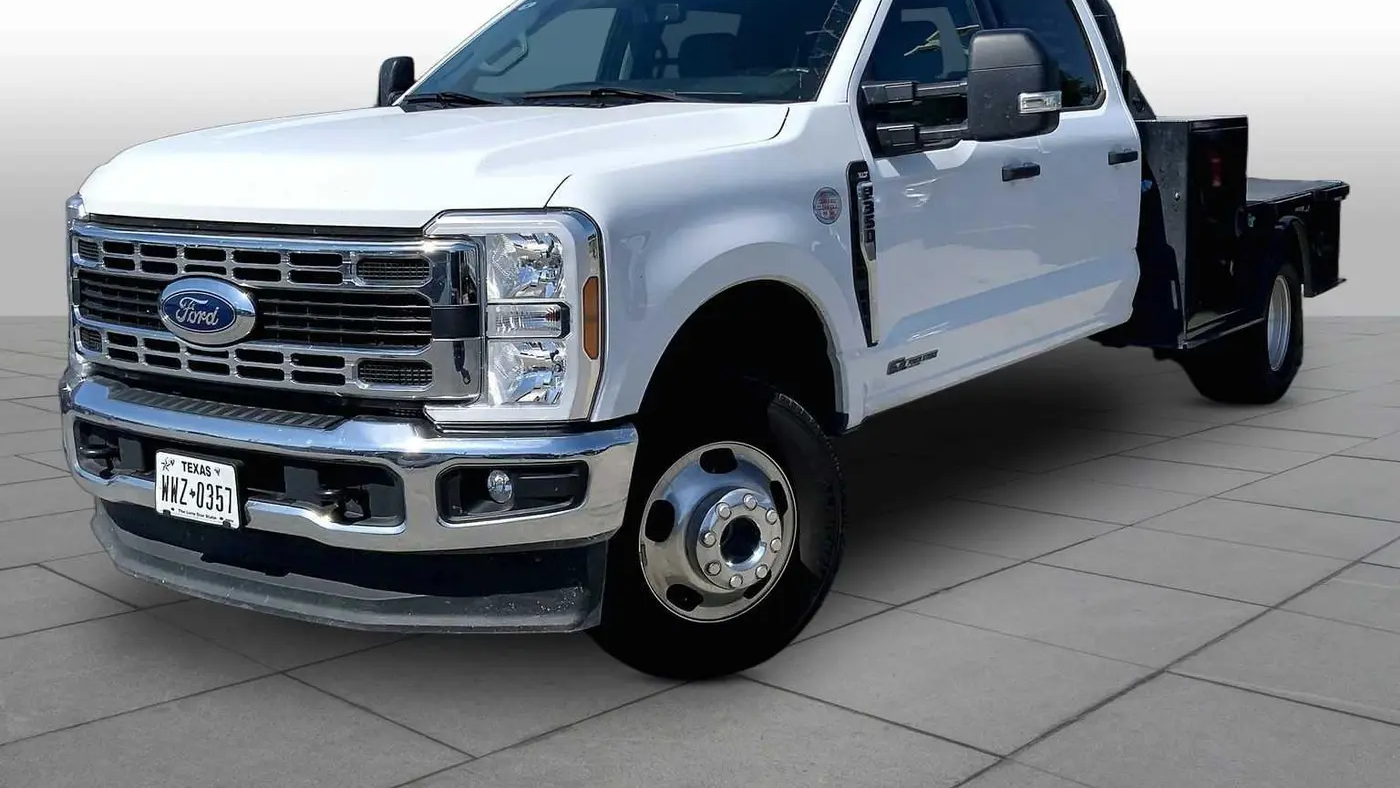 Preowned 2024 Ford F-350 Super Duty Lariat for Sale