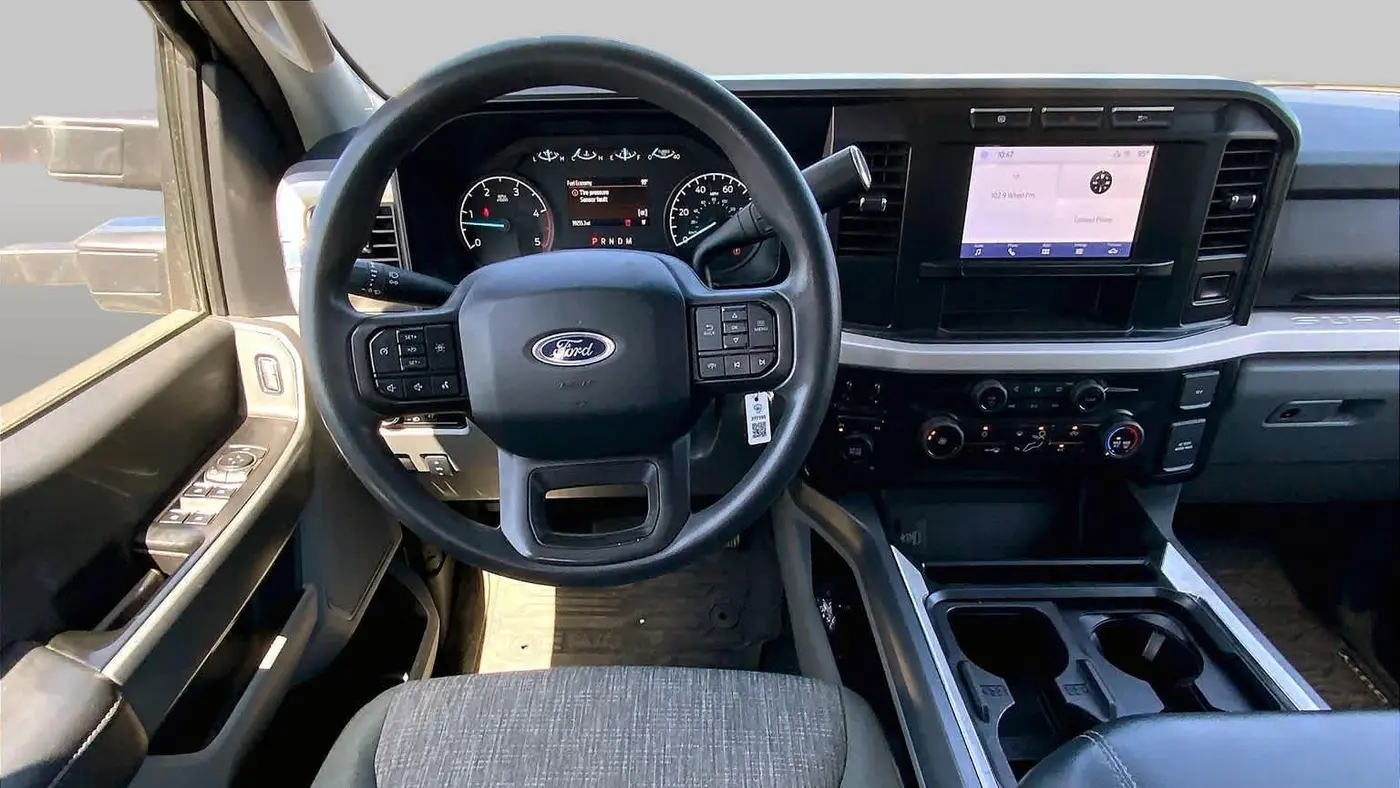 2024 Ford F-350 Super Duty Lariat