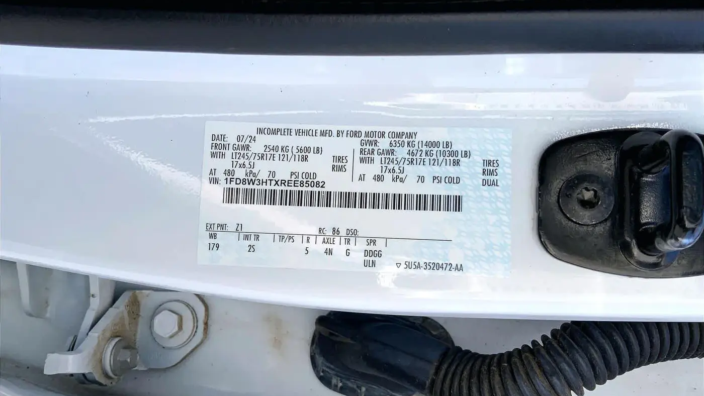 2024 Ford F-350 Super Duty Lariat