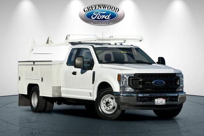 2021 Ford F-350 Super Duty 4X2 Lariat 4DR Supercab 168 In. WB DRW Chassis