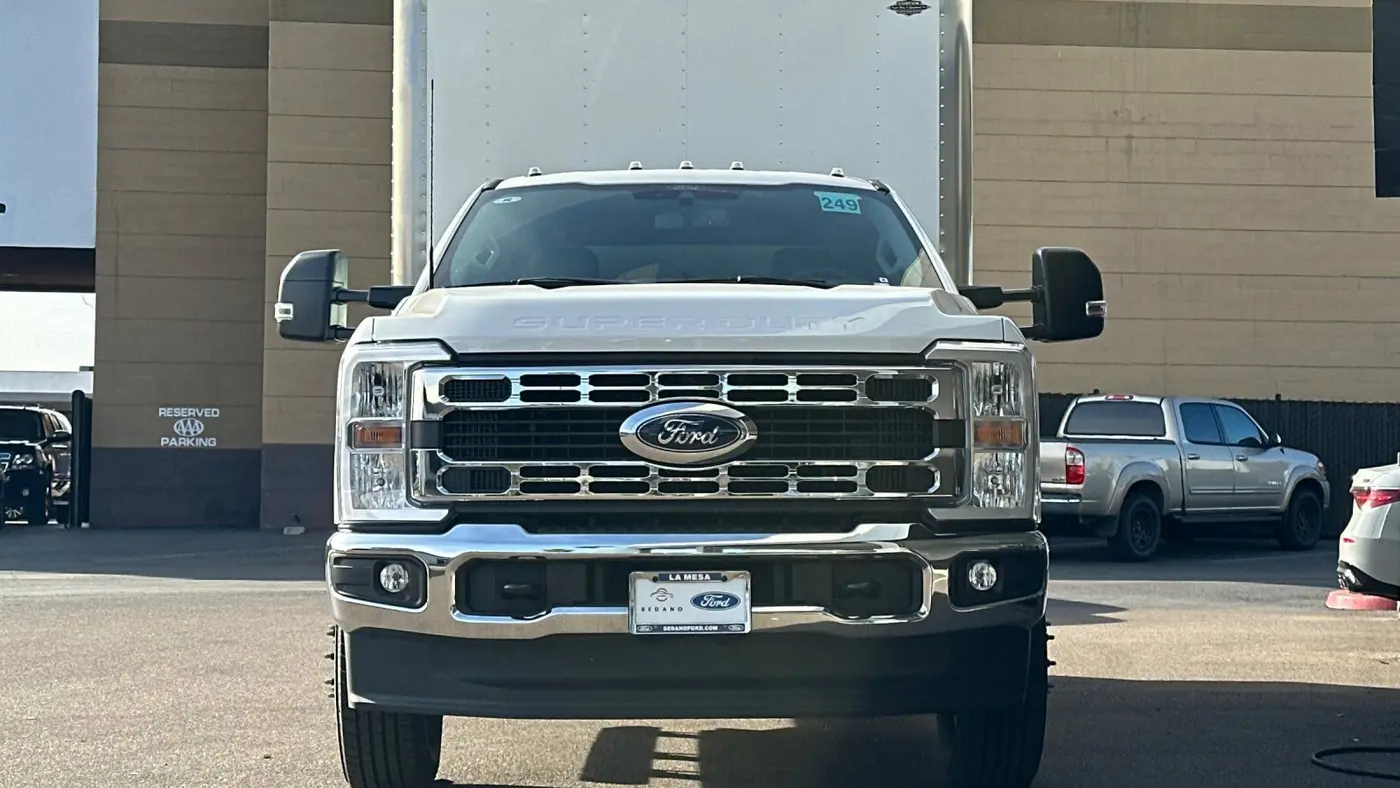 2024 Ford F-350 Super Duty Lariat