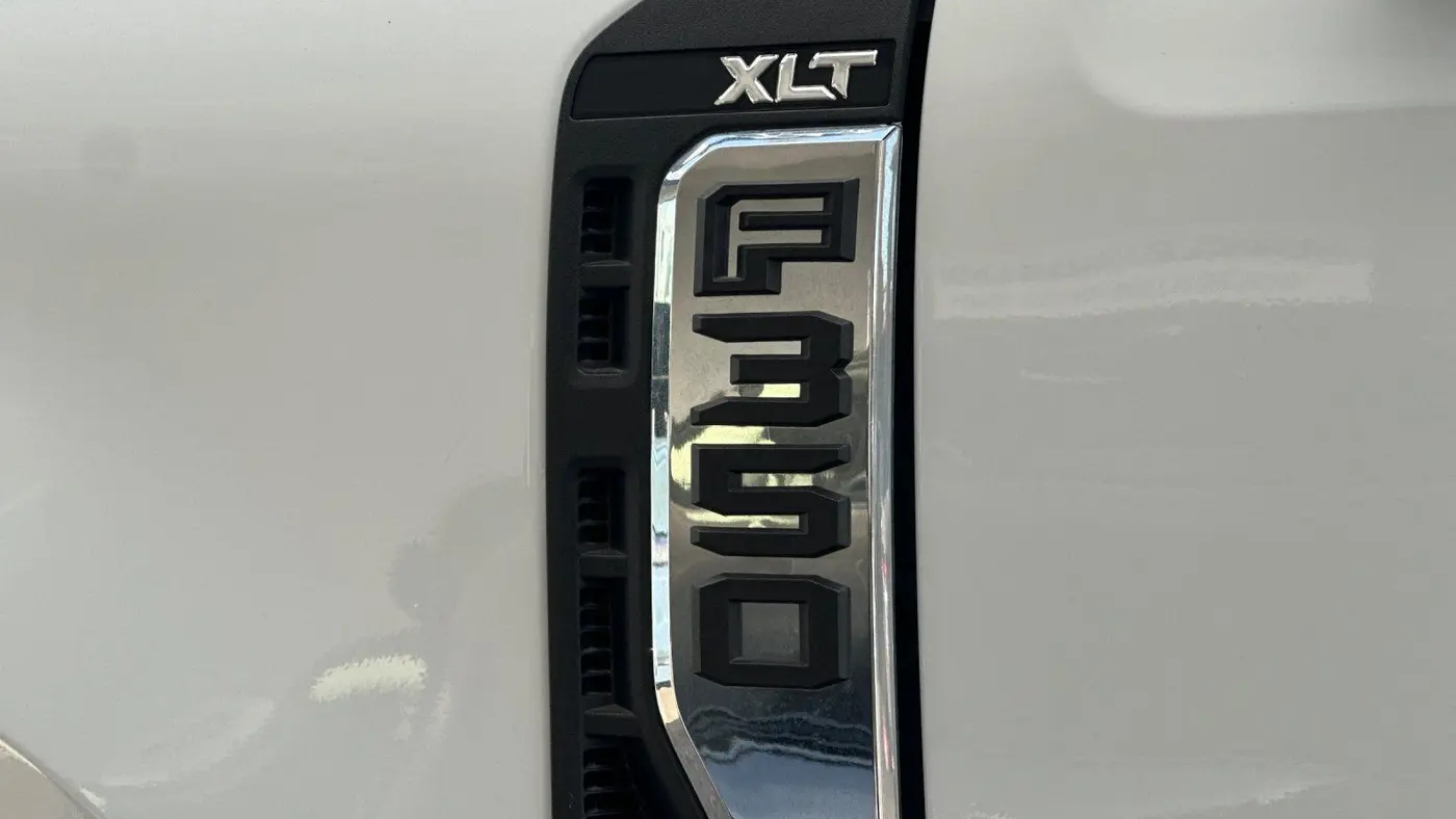 2024 Ford F-350 Super Duty Lariat