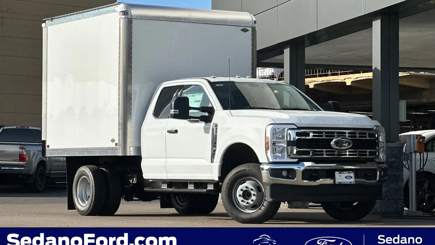 Preowned 2024 Ford F-350 Super Duty Lariat for Sale