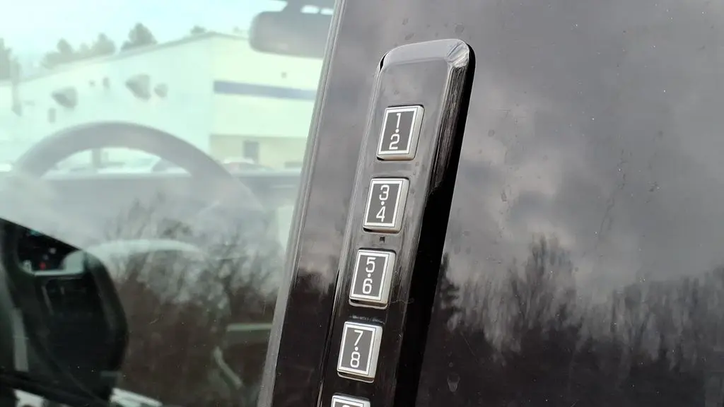 2024 Ford F-350 Super Duty Lariat