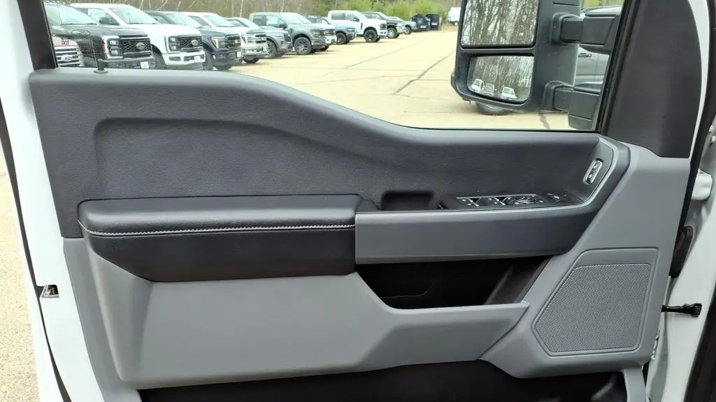 2024 Ford F-350 Super Duty Lariat