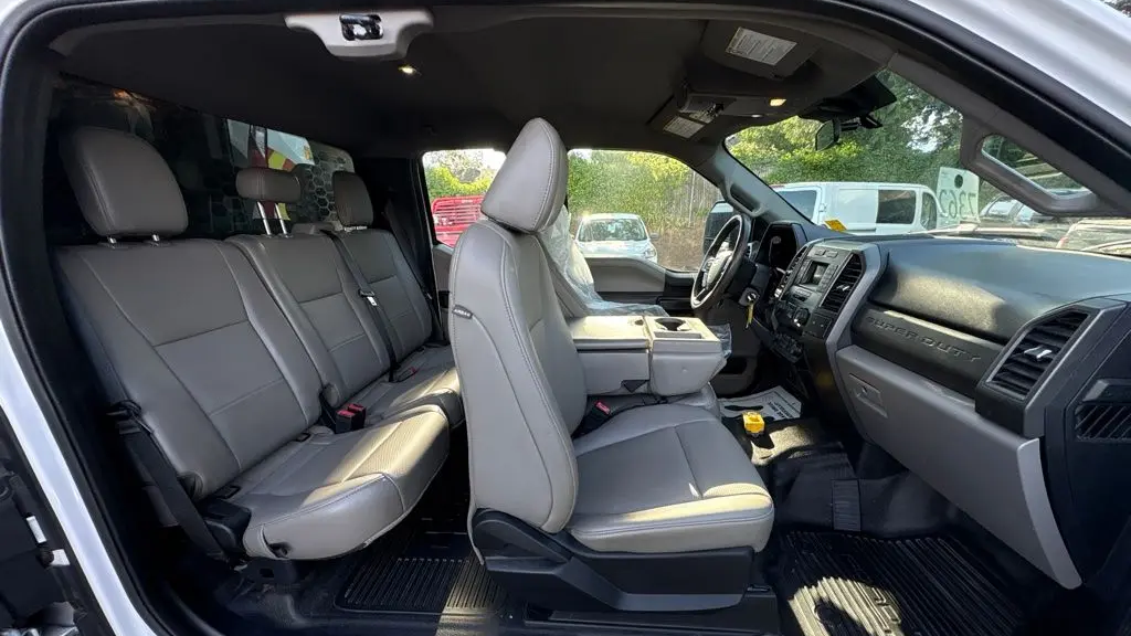 2020 Ford F-350 Super Duty Lariat