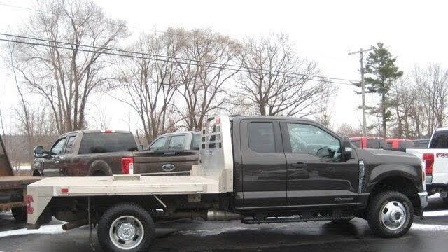 Preowned 2024 Ford F-350 Super Duty Lariat for Sale