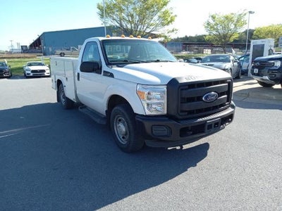 2016 Ford F-250 Super Duty 4X2 XL 2DR Regular Cab 8 FT. LB Pickup