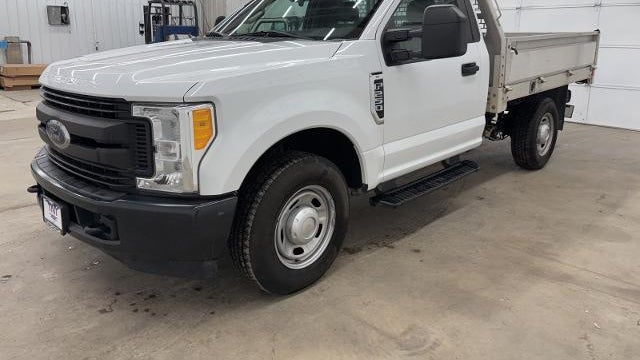 2017 Ford F-250 Super Duty XL