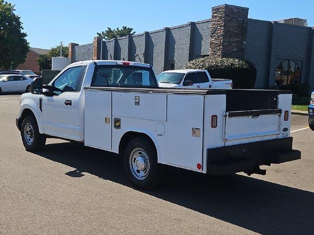 2017 Ford F-350 - $21,929