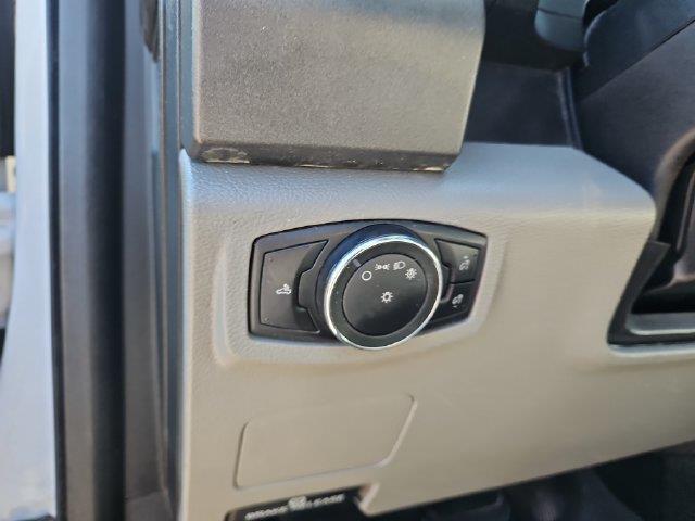 2017 Ford F-350 - $21,929