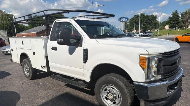 2017 Ford F-350 Super Duty XL
