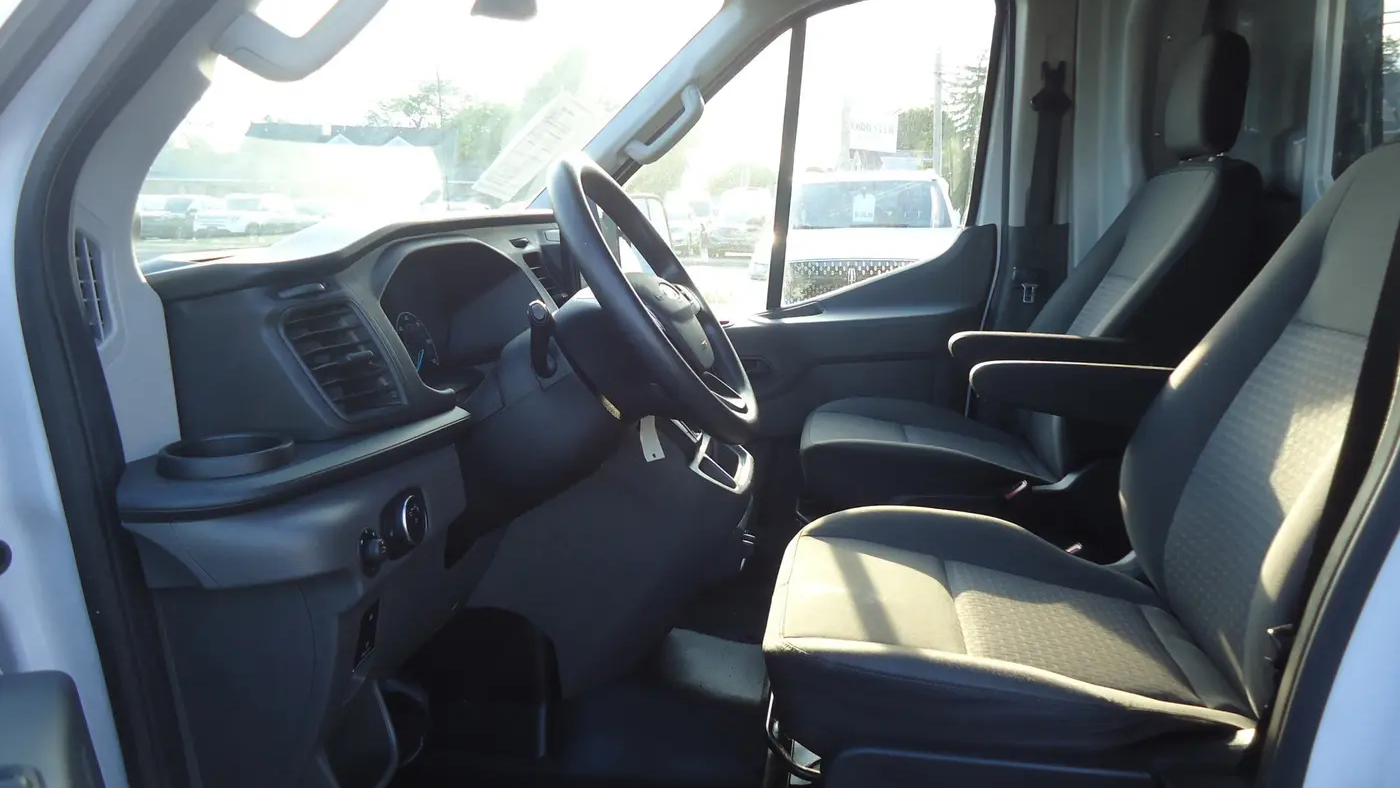 2022 Ford Transit 350