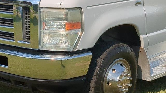 2013 Ford E-Series E-350 SD