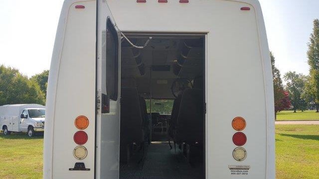 2013 Ford E-Series E-350 SD