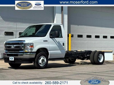 Photo of a 2027 Ford E-Series E-350 SD 2DR 158 In. WB DRW Cutaway Chassis for sale