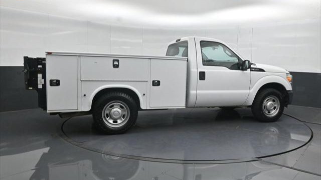 2016 Ford F-350 Super Duty XL