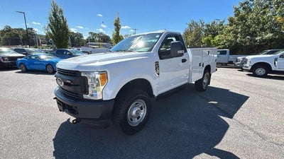 2017 Ford F-350 Super Duty 4X4 XL 2DR Regular Cab 8 FT. LB SRW Pickup