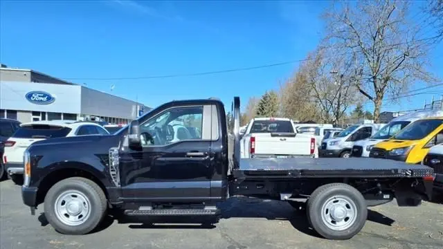 2024 Ford F-350 Super Duty XL
