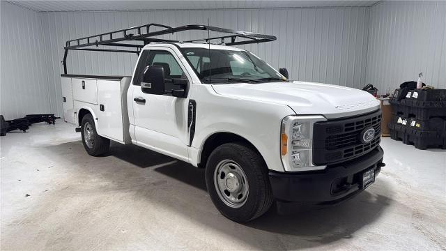 2023 Ford F-350 Super Duty XL