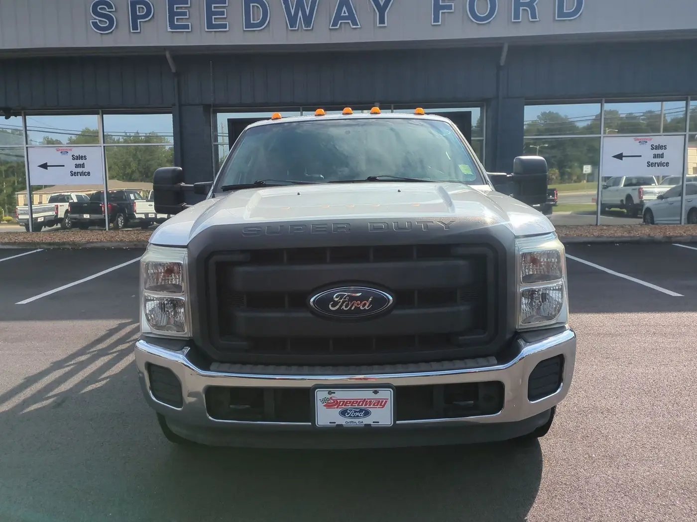 2014 Ford F-350 - $18,665