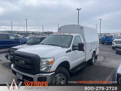 2012 Ford F-350 Super Duty 4X4 XL 2DR Regular Cab 141 In. WB SRW Chassis