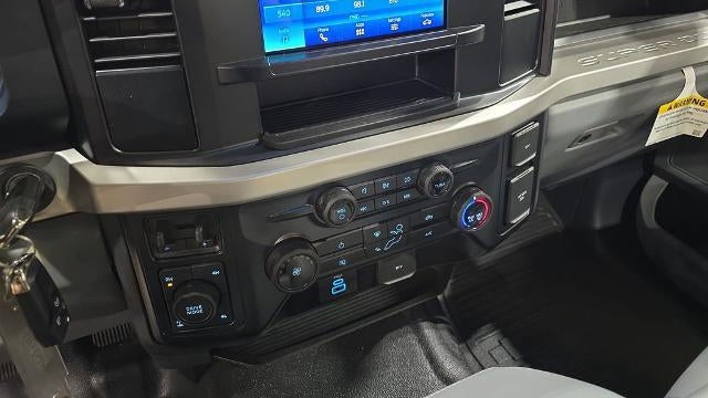 2024 Ford F-350 Super Duty XL