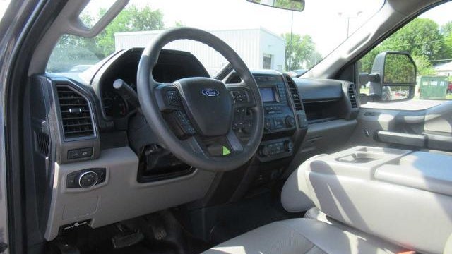 2022 Ford F-350 Super Duty XL