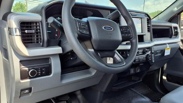 2026 Ford F-350 Super Duty XL