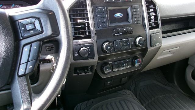 2022 Ford F-350 Super Duty XL