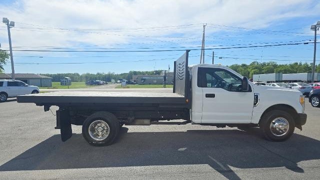 2017 Ford F-350 Super Duty XLT