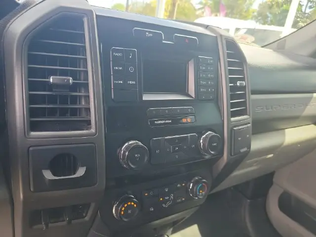 2019 Ford F-350 - $23,991