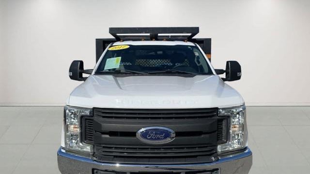 2017 Ford F-350 Super Duty XL