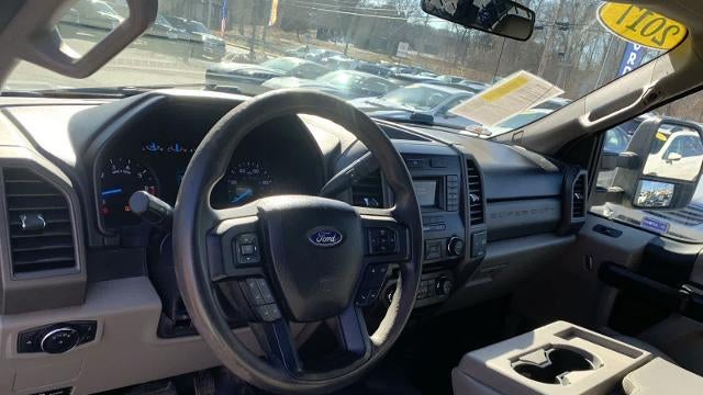 2017 Ford F-350 Super Duty XL