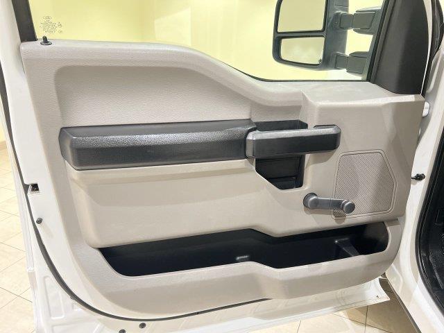 2017 Ford F-350 - $20,515