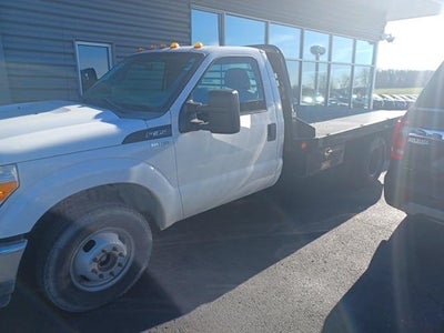 2015 Ford F-350 Super Duty 4X2 XL 2DR Regular Cab 141 In. WB DRW Chassis