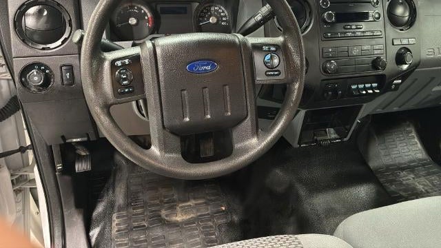 2015 Ford F-350 Super Duty XL