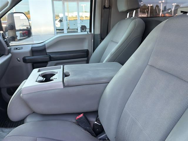 2022 Ford F-350 - $26,968
