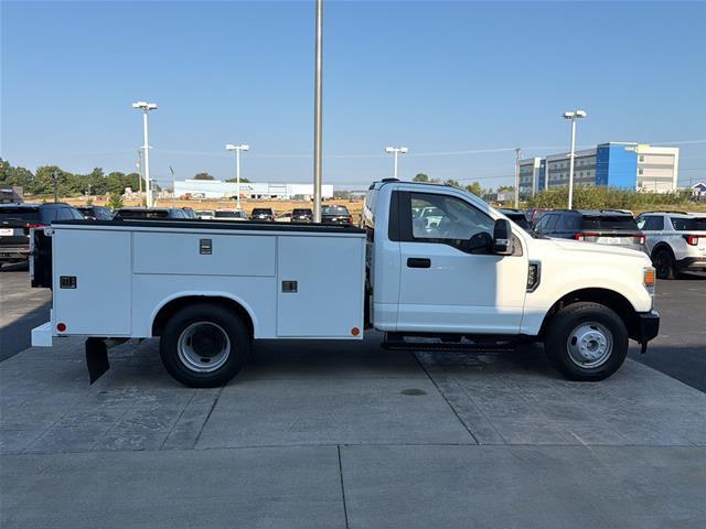 2022 Ford F-350 - $26,968