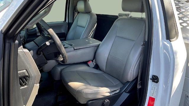 2017 Ford F-350 Super Duty XL