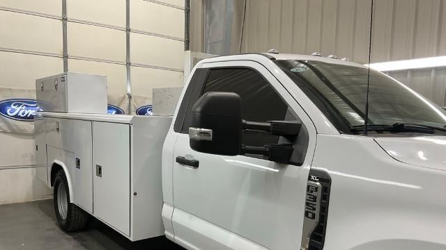 2023 Ford F-350 Super Duty XL