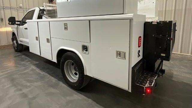 2023 Ford F-350 Super Duty XL