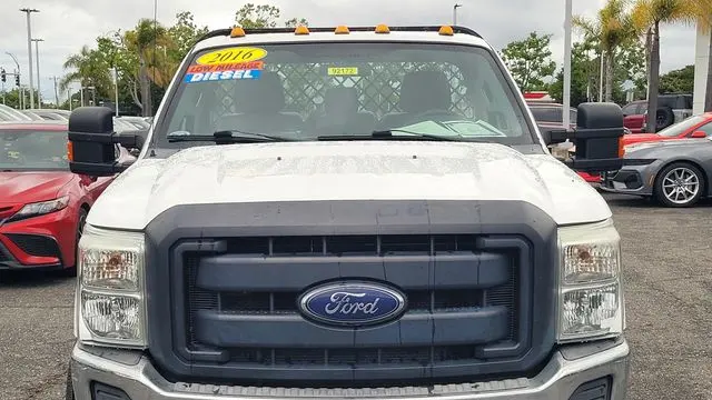 2016 Ford F-350 Super Duty XL