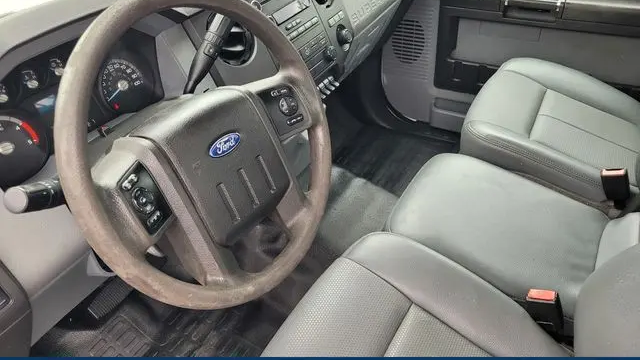 2016 Ford F-350 Super Duty XL