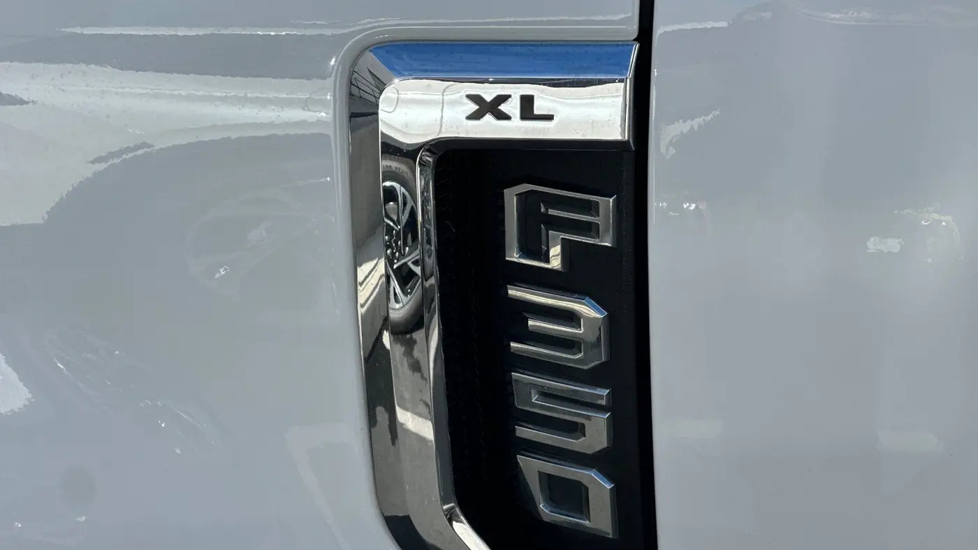 2022 Ford F-350 Super Duty XL